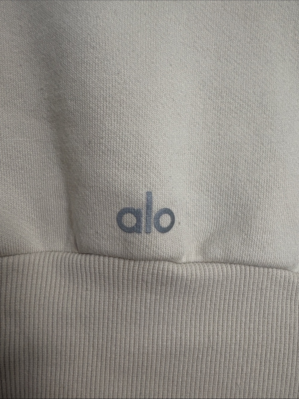 Women’s Alo Cream Hooded Pullover Sweatshirt m - Picture 2 of 7